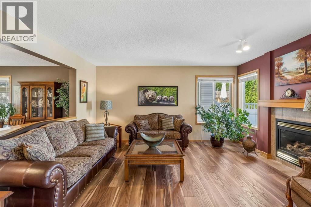 132 Hidden Ranch Crescent property photo