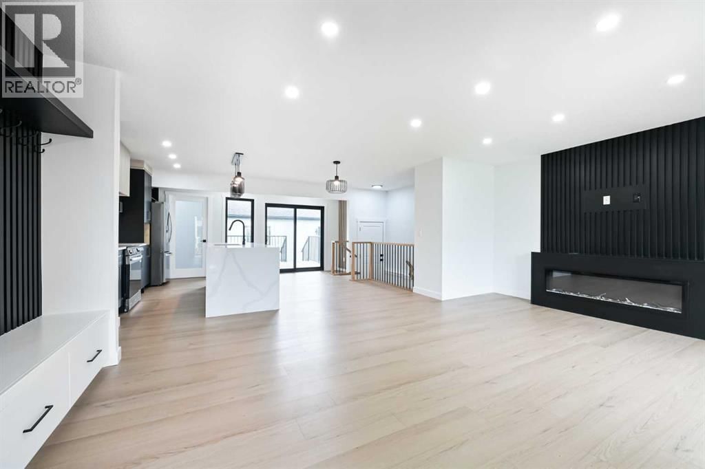 4940 45 Street property photo