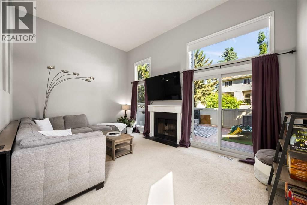 723 Queenston Terrace property photo