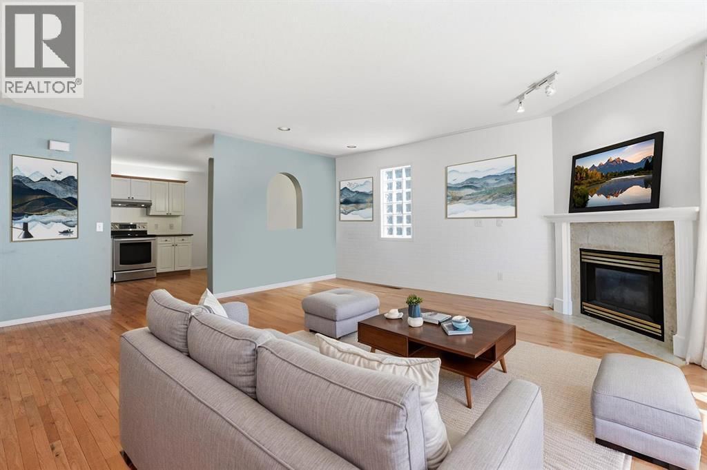 1925 35 Street property photo