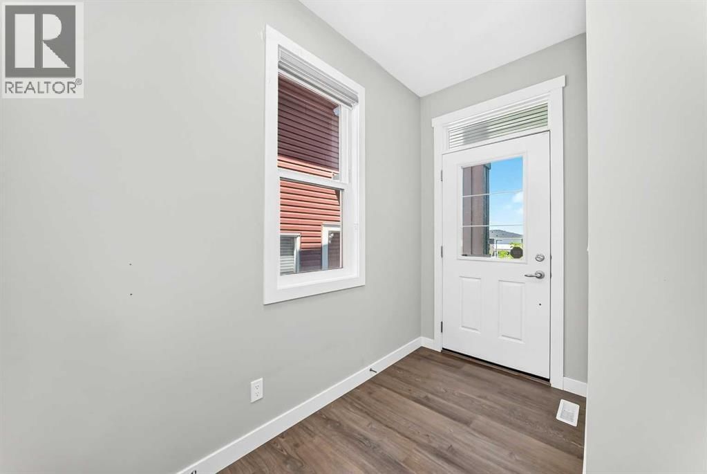 110 Crestbrook Way property photo
