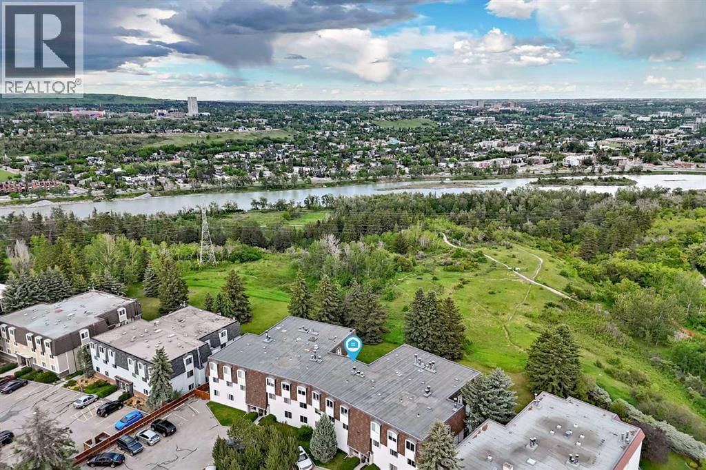 516 Cedar Crescent property photo