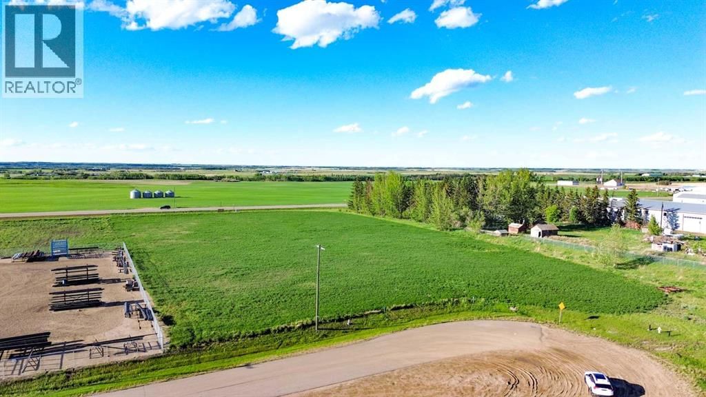 3704 42 Avenue, Rural Stettler No. 6, County of, Alberta T0C 2L0
