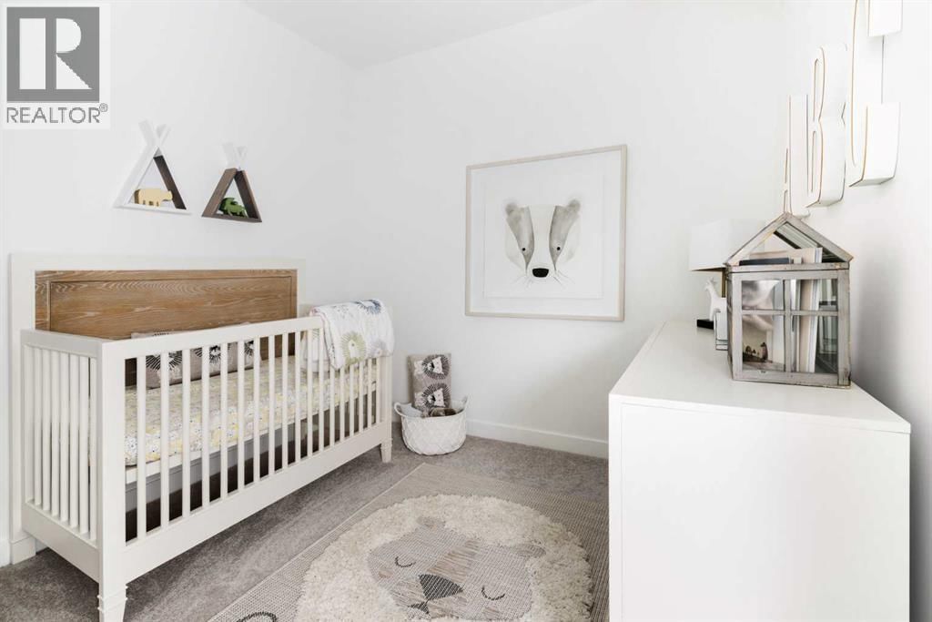 14910 1 Street property photo