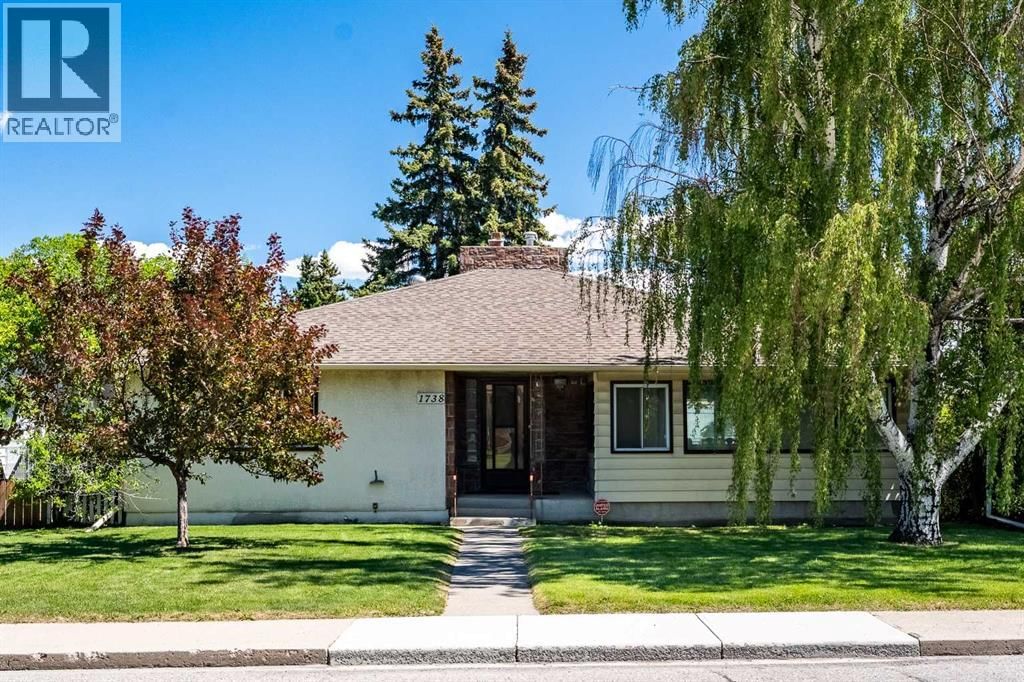 1738 Suffolk Street property photo