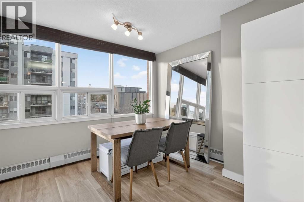 626 15 Avenue property photo