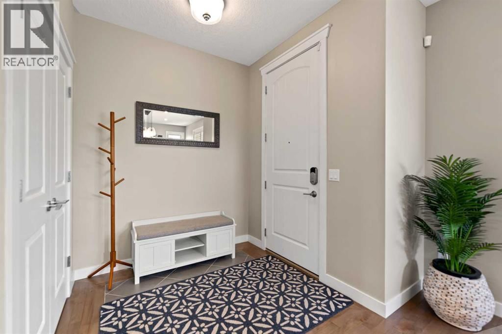 124 25 Avenue property photo