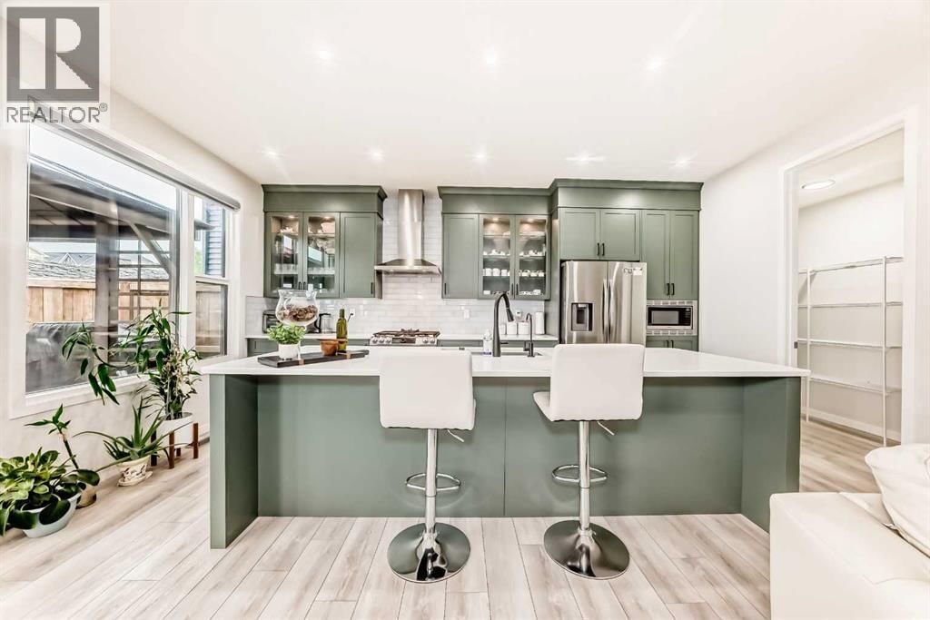 305 Edith Road property photo