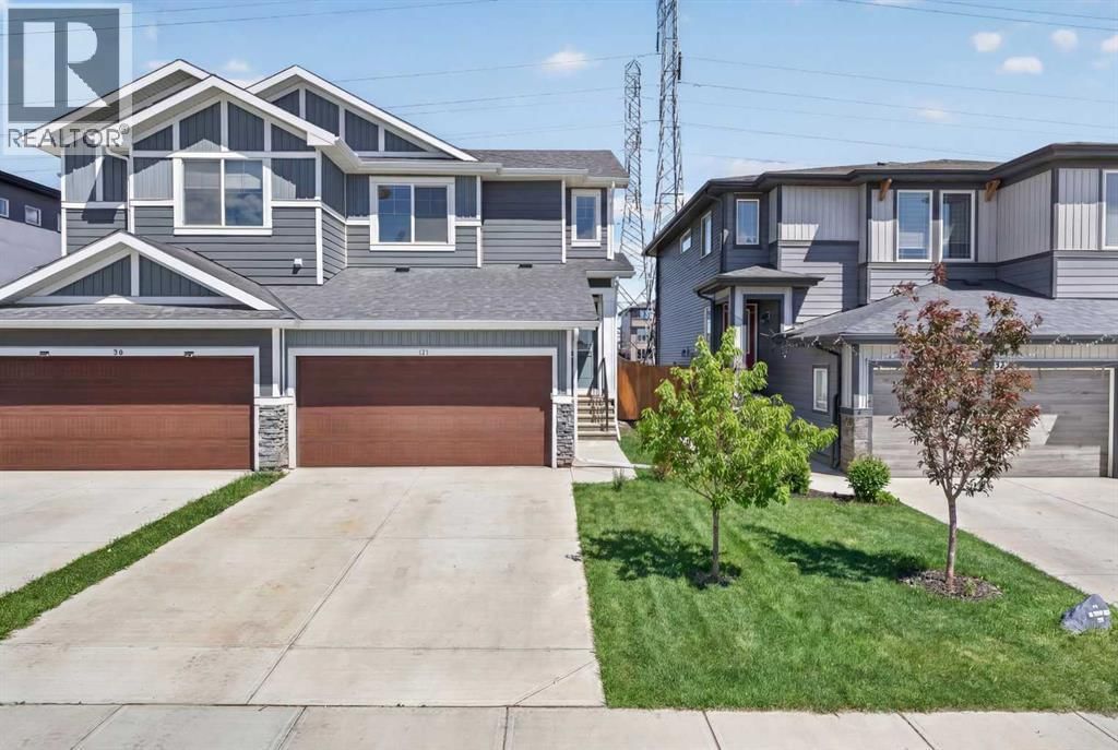 50 Waterford Road, Chestermere, Alberta T1X 2M7