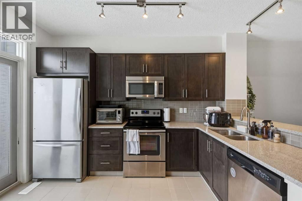 214 Nolanfield Villas property photo