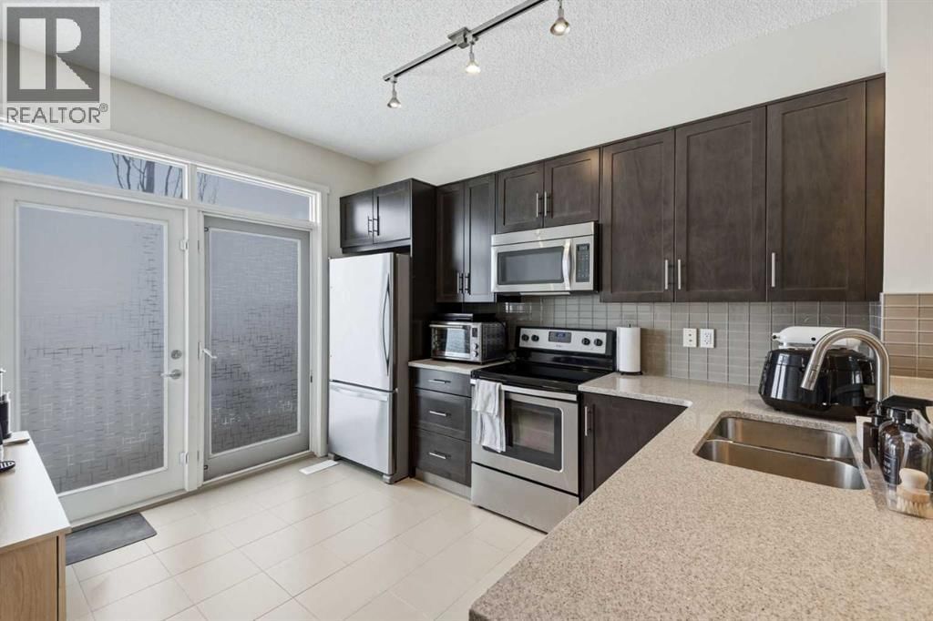 214 Nolanfield Villas property photo