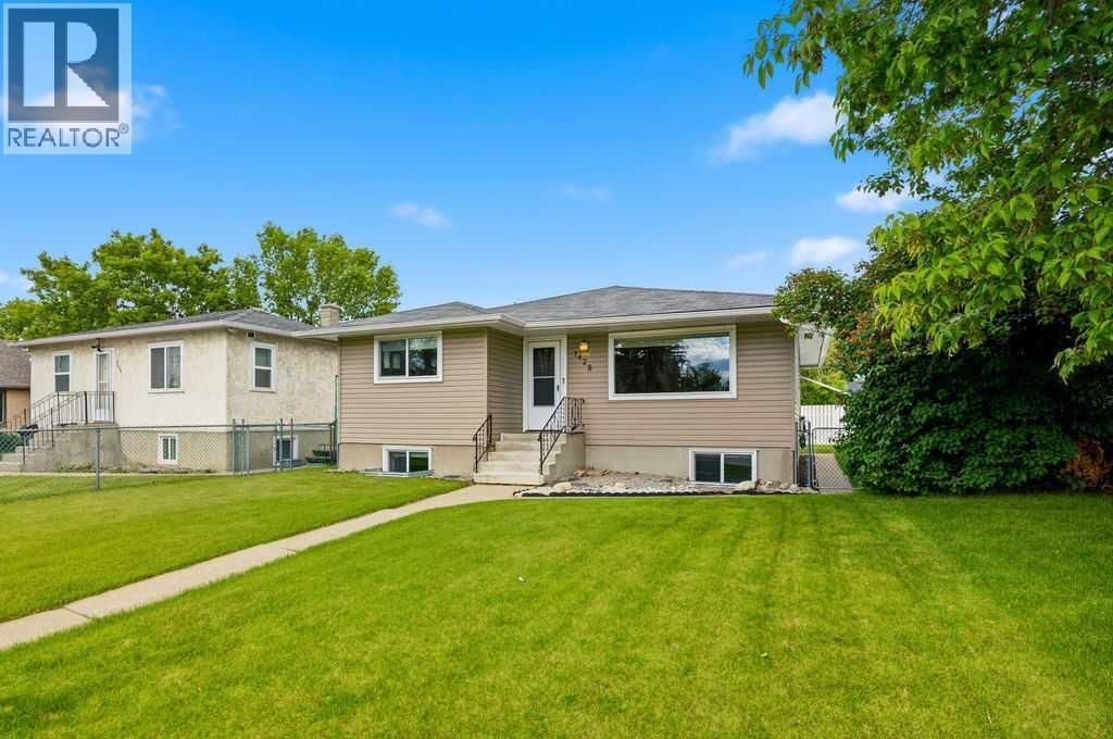 7428 23 Street property photo