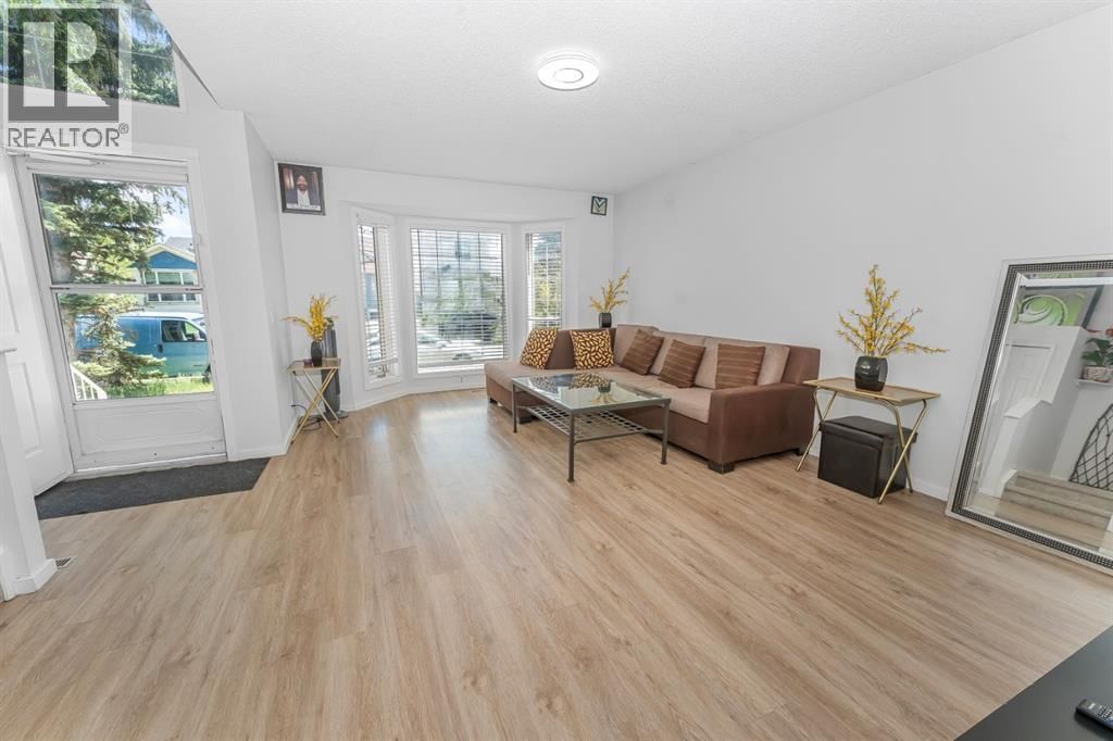 369 Martinwood Place property photo