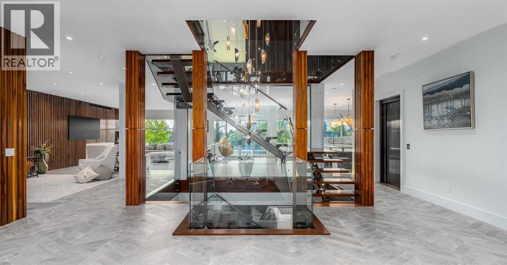 1911 52 Street property photo