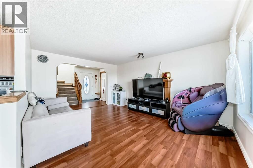 193 Covewood Green property photo