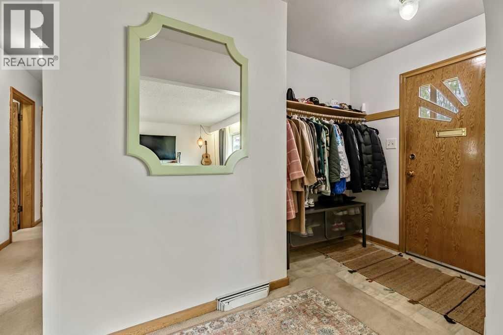 3807 25 Avenue property photo