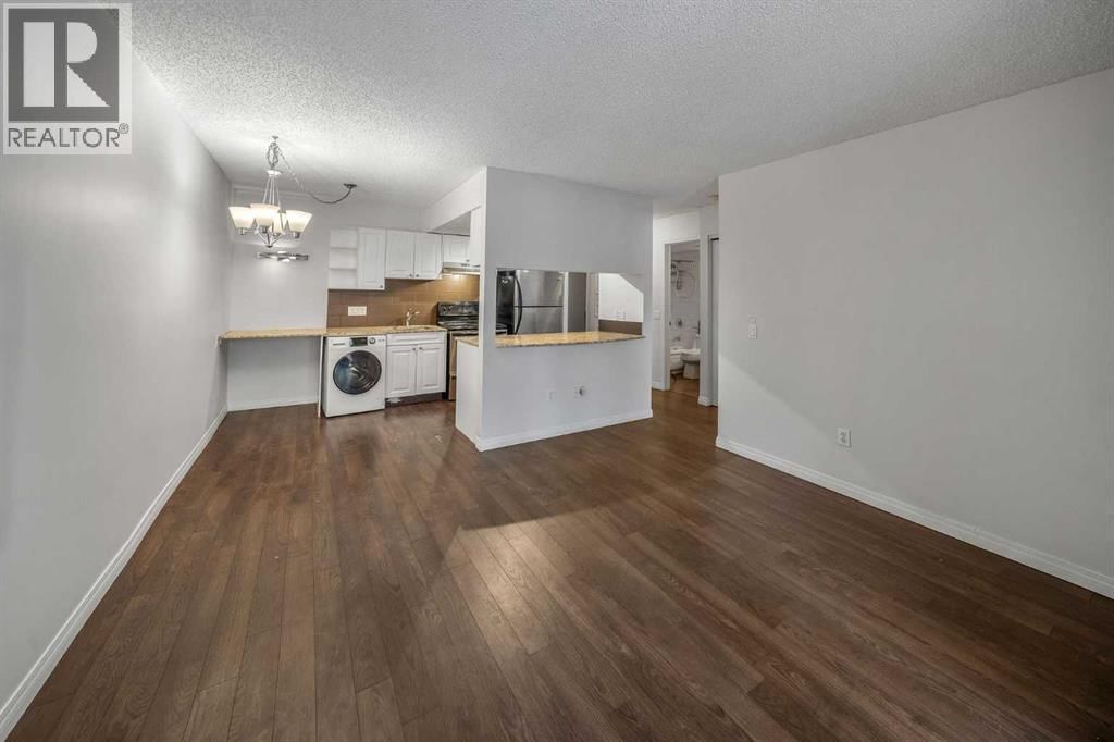305 25 Avenue property photo