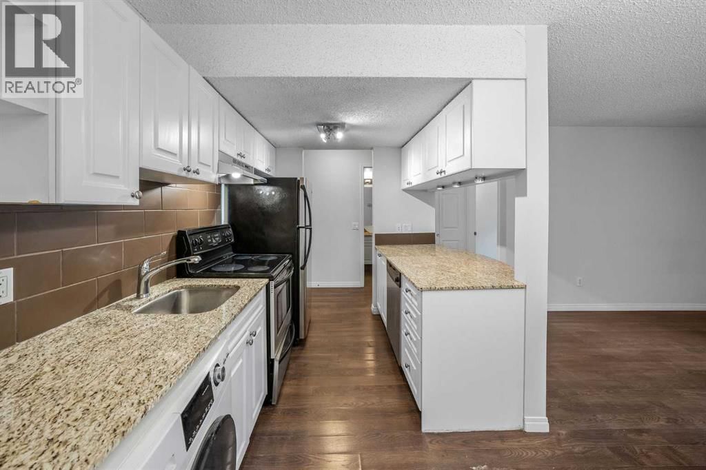305 25 Avenue property photo