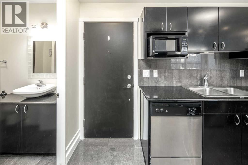 706 15 Avenue property photo