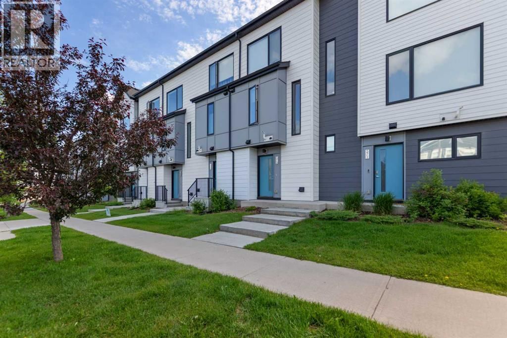 573 Evanston Link property photo
