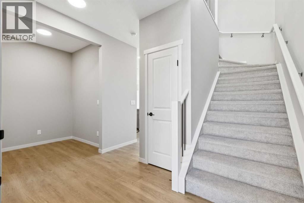 386 Hotchkiss Manor property photo