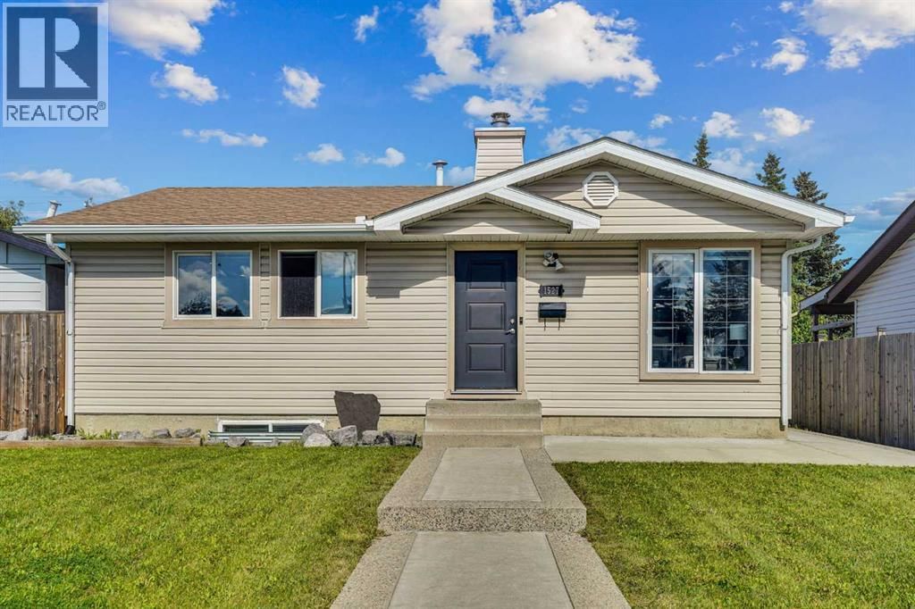 1527 Maitland Drive property photo