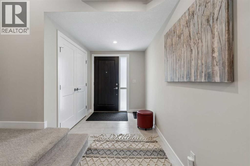 711 Crestridge Common property photo