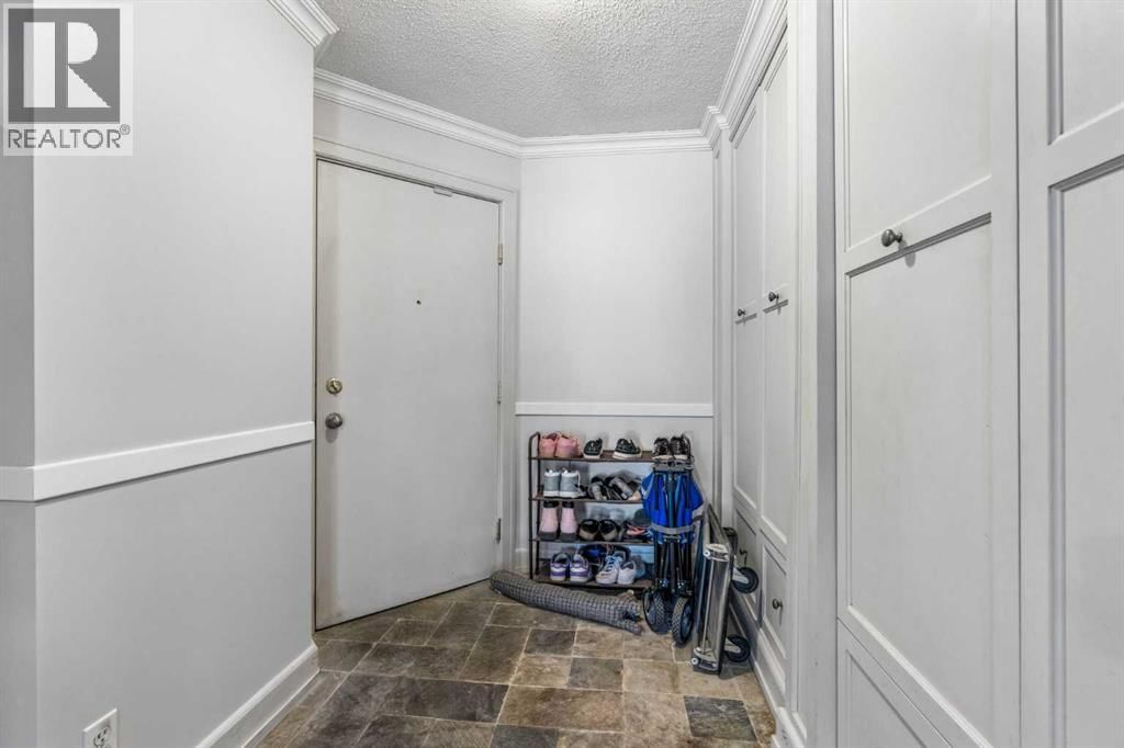 2600 66 Street property photo