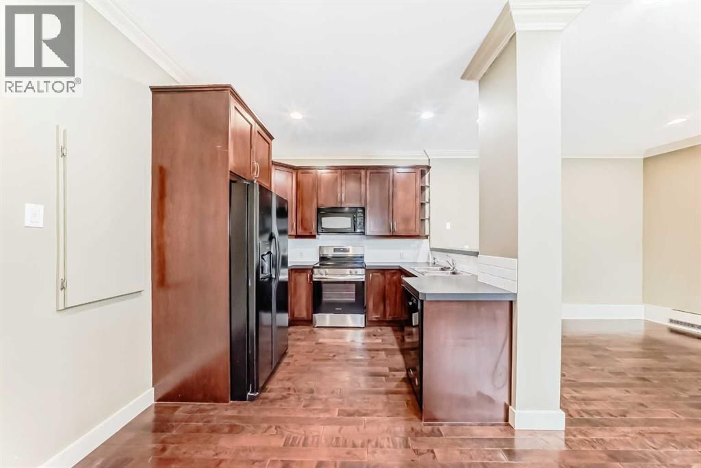 323 13 Avenue property photo