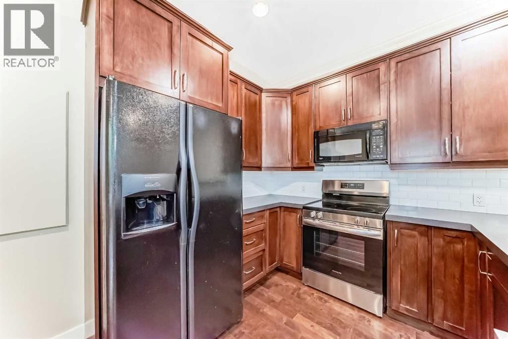 323 13 Avenue property photo