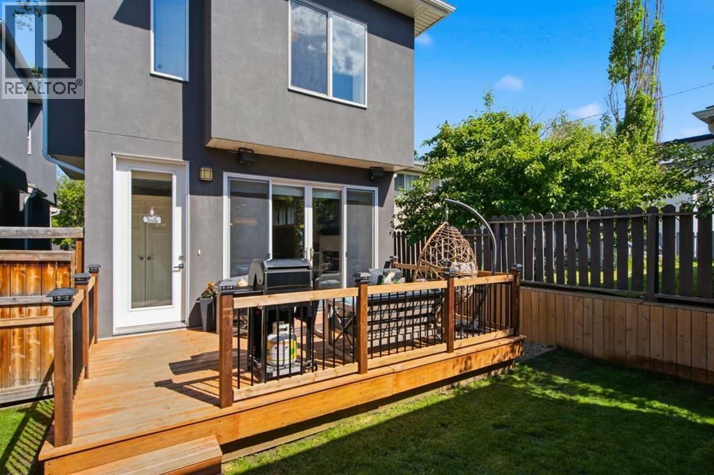 2827 40 Street property photo