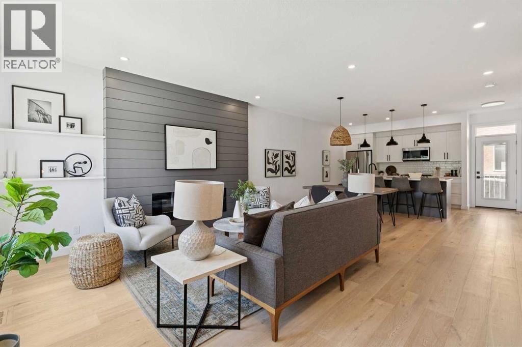 1927 42 Street property photo