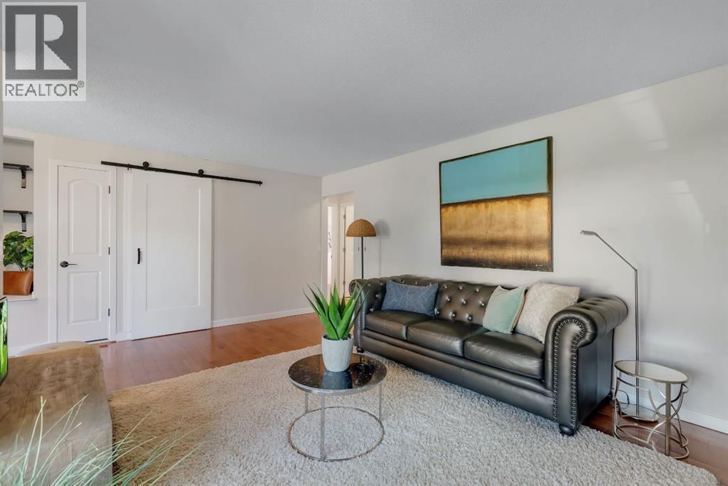 24 Shawcliffe Road property photo