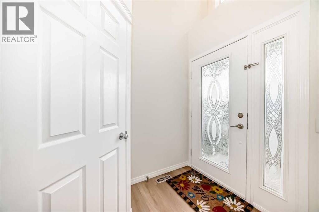 214 Coville Circle property photo