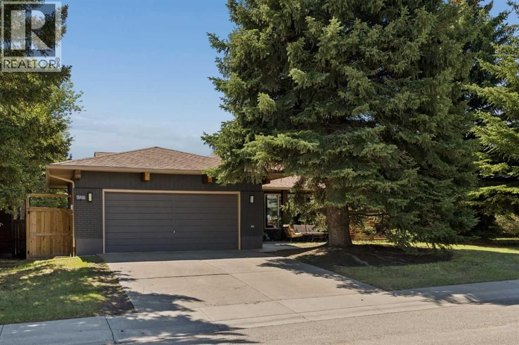 127 Parkglen Crescent property photo