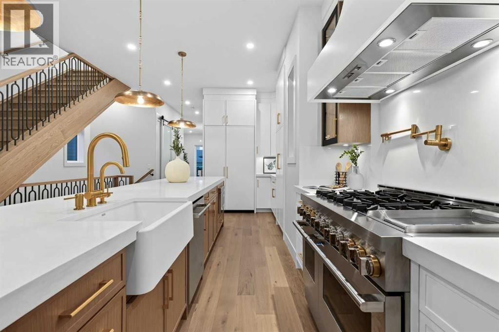 727 15 Street property photo