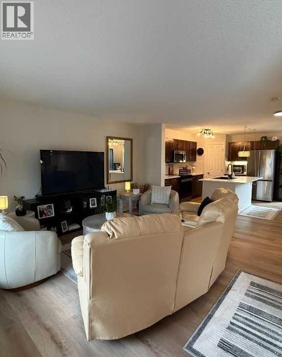 102 Panatella Park property photo