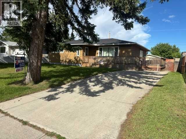 4406 FORDHAM Crescent property photo