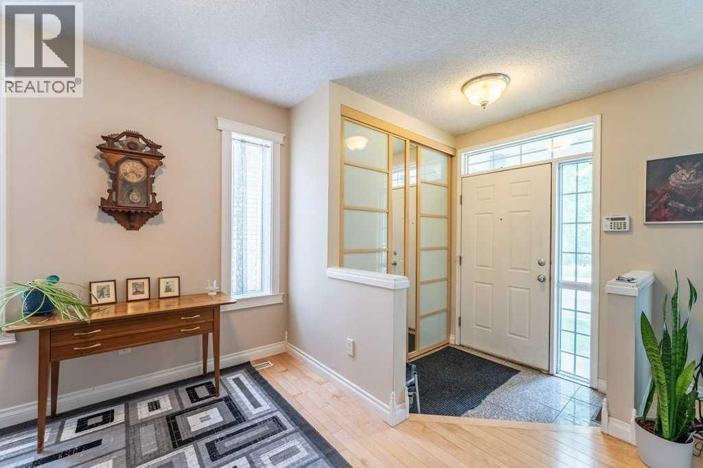 250 Mt Lorette Close property photo