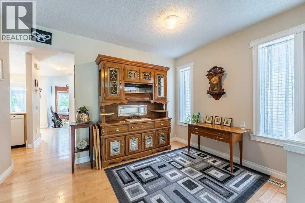 250 Mt Lorette Close property photo