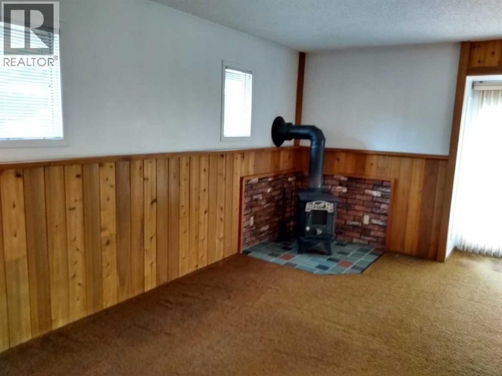 100 Doverglen Crescent property photo