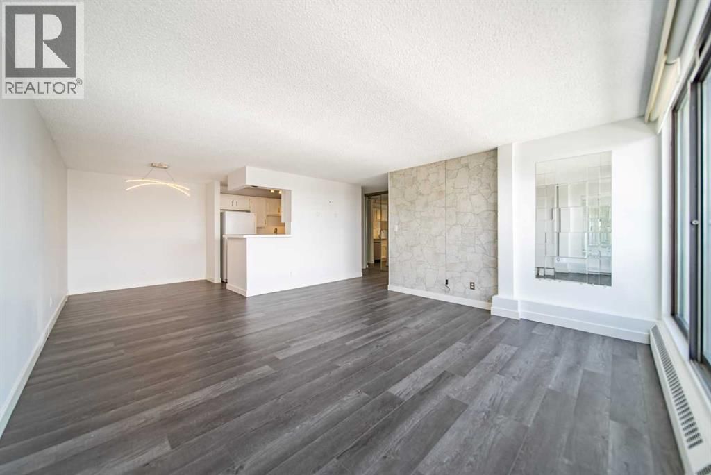 8604 48 Avenue property photo