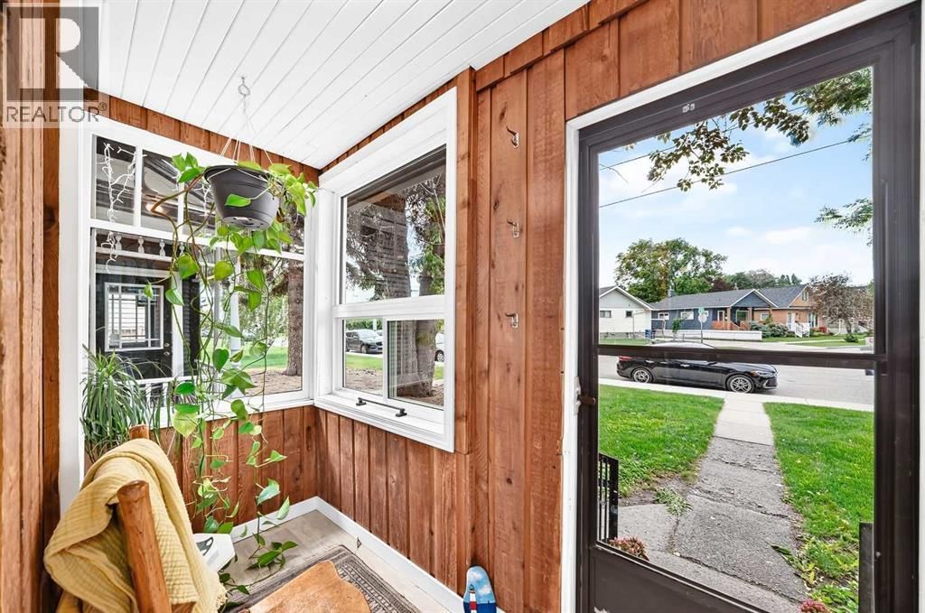 1628 15 Street property photo