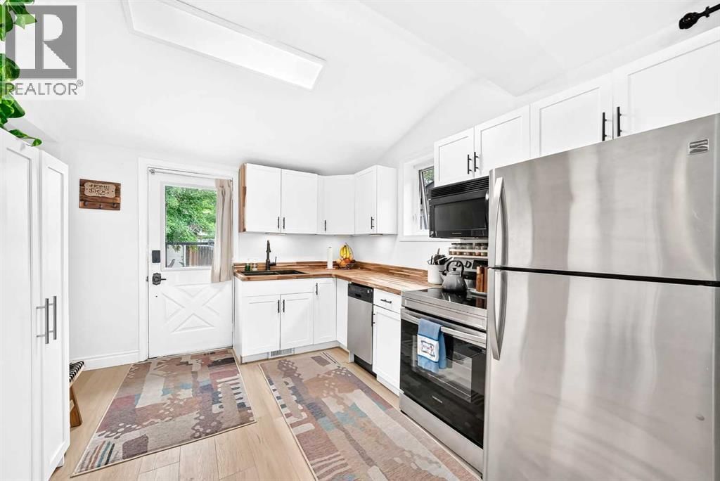 1628 15 Street property photo