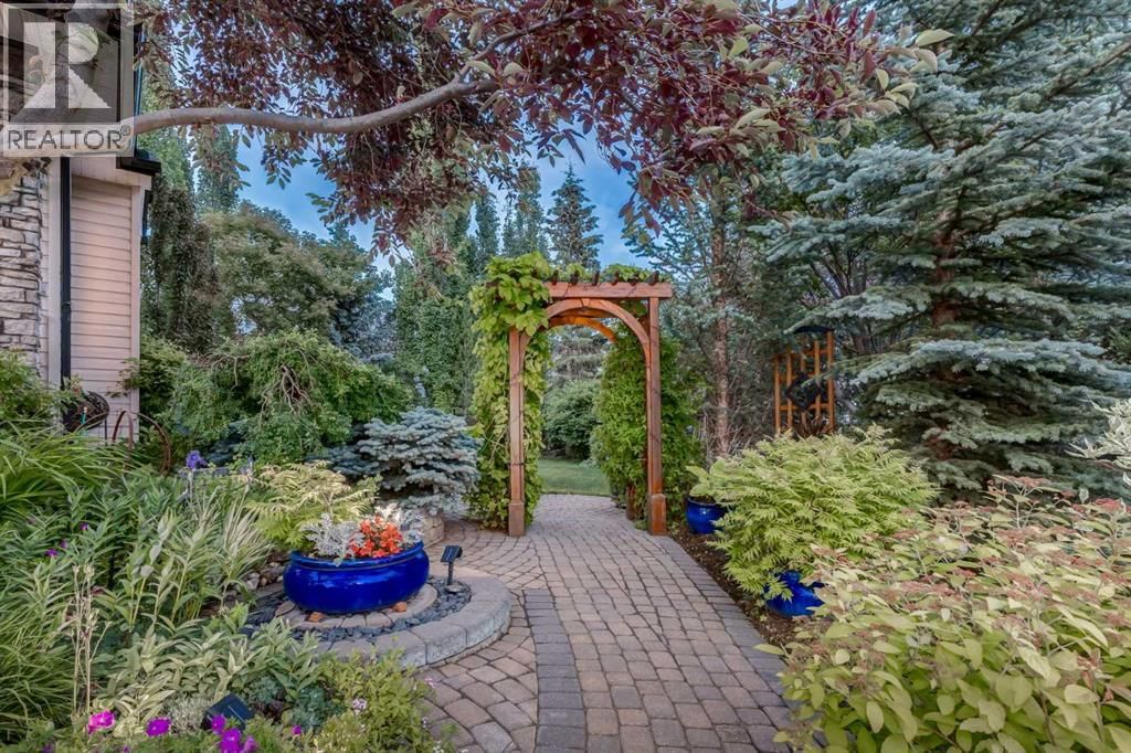 10450 ROCKYLEDGE Street property photo