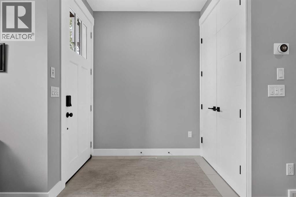 2234 28 Street property photo