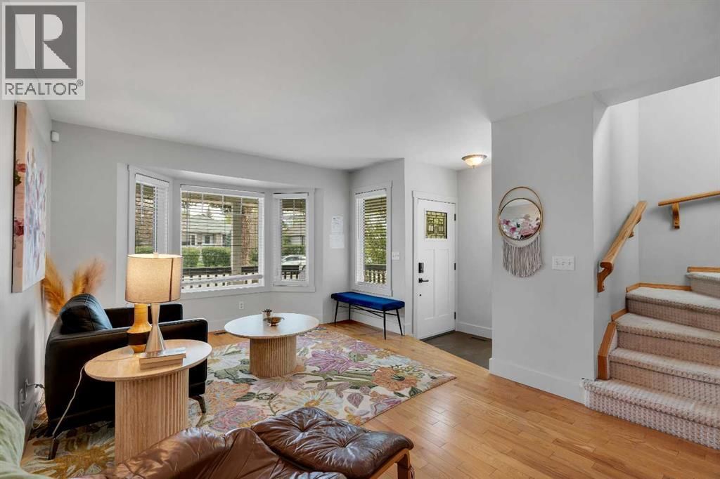229 22 Avenue property photo