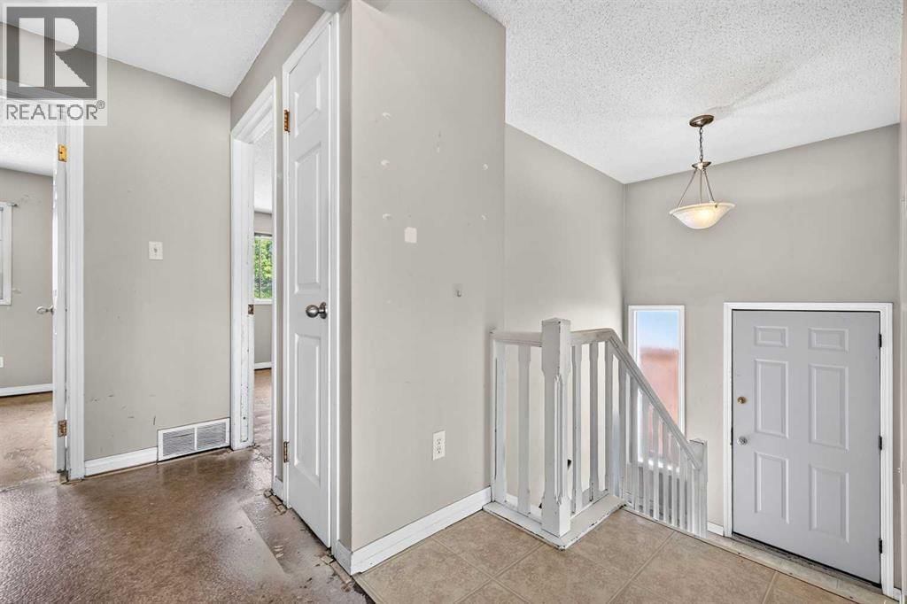 42 Huntford Close property photo