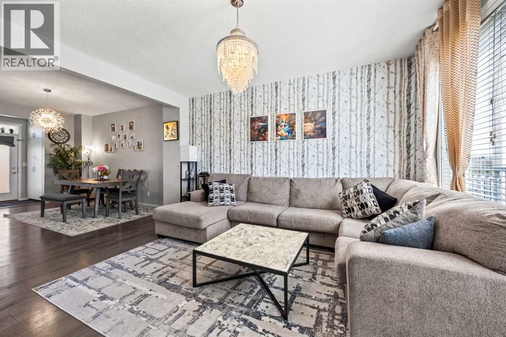 9121 52 Street property photo