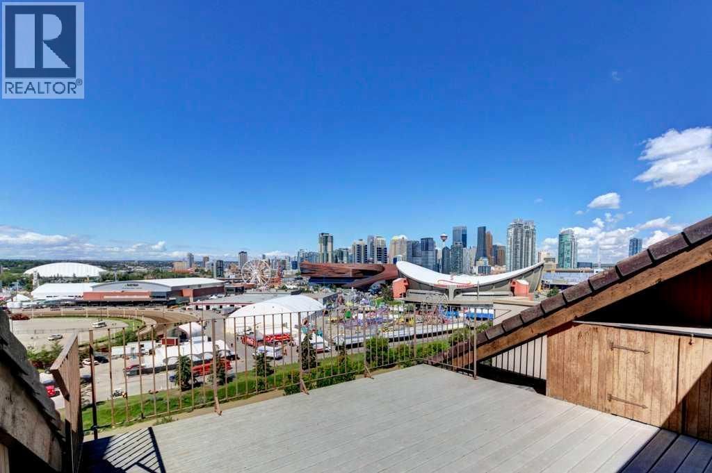 1921 6 Street property photo